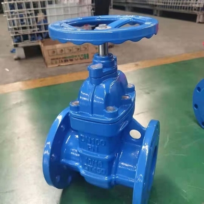 O aço de molde PN16 do ferro fundido QT450 Dn200 flangeou válvula de porta para a água