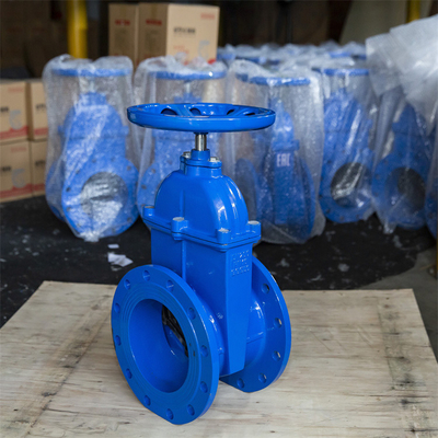 A flange termina o padrão alemão macio resiliente do selo Pn16 Z45X-16 de Seat da válvula de porta Dn100